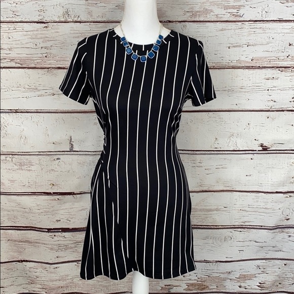 Blue Blush Dresses & Skirts - Blue Blush Black & White Pinstripe Dress small